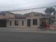 Casa en venta, sector Urdesa Central, Circunvalación sur...