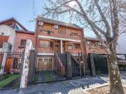 Venta V. Pueyrredón triplex, 5 amb 2 coch. y patio
