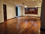 VENTA 6 AMB VILLA SARMIENTO PILETA JARDIN COCHERA