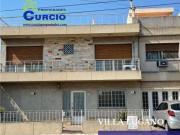 VENTA CASA 4 AMBIENTES CON GARAGE EN LOTE PROPIO EN...