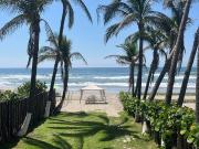 VENTA villas playa diamante 3 recámaras con club de...