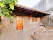 VENTA – VIVIENDA MULTIFAMILIAR – 3 DEPARTAMENTOS – SIN...