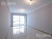 Venta y Alquiler / 3 Ambientes / Recoleta / Cochera Vig...