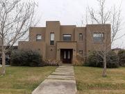 Venta/Alquiler Casa 3 Dormitorios en Estancias del Pilar... Venta/Alquiler Casa 3 Dormitorios en Estancias del Pilar...