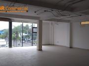Local En Alquiler 550.97m² En Plaza Comercial, Urdesa...