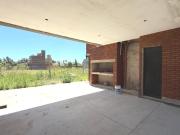 Venta/Apto Credito Casa Dos Dormitorios Cochera Quincho...