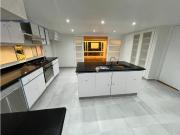 VENTA/ARRIENDO APARTAMENTO CHICO CABRERA REMODELADOV