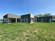 VENTA/PERMUTA Casa 3 dormitorios con jardin, parrilla y...