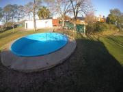 VENTA/PERMUTA Casa de 2 dormitorios con amplio parque y...