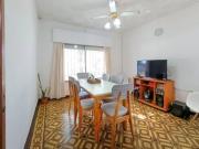 VENTA/PERMUTA Casa de 2 dormitorios y cochera. Distrito...