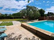 VENTA PERMUTA Casa de 3 dormitorios con galería, cochera...