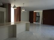 Ventarenta casa en privada Yucatan Country Club con...