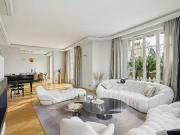 Vente Appartement 10 pièces 340.6 m2 Paris 16ème