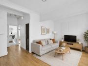 Vente Appartement 2 pièces 46 m2 Paris 18ème