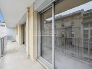 Vente Appartement 2 pièces 52.4 m2 Paris 12ème