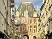 Vente Appartement 2 pièces 62.55 m2 Paris 4ème