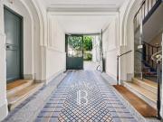 Vente Appartement 2 pièces 63.02 m2 Versailles
