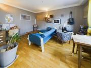 Vente Appartement 2 pièces + cuisine 45 m² 194 000