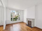 Vente Appartement 3 pièces 64.84 m2 Paris 16ème