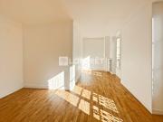 Vente Appartement 3 pièces 70.03 m2 Paris 9ème