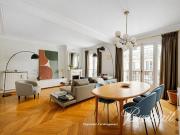 Vente Appartement 3 pièces 75.81 m2 Paris 18ème