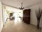 Vente Appartement 3 pièces 98 m2 Nimes