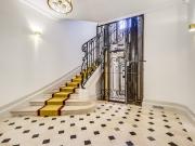 Vente Appartement 4 pièces 124.14 m2 Paris 8ème