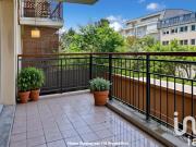 Vente Appartement 4 pièces 84 m2 Suresnes