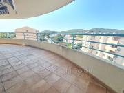 Vente Appartement 5 pièces 106 m2 Hyeres