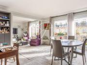 Vente Appartement 5 pièces 122.45 m2 Paris 16ème