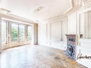 Vente Appartement 5 pièces 122 m2 Paris 18ème
