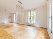 Vente Appartement 5 pièces 125.69 m2 Paris 4ème
