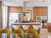 Vente Appartement 5 pièces 135.1 m2 Paris 1er