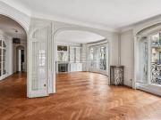 Vente Appartement 5 pièces 137.52 m2 Paris 16ème