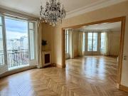 Vente Appartement 5 pièces 141.8 m2 Neuilly sur Seine