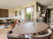 Vente Appartement 5 pièces 147.11 m2 Paris 16ème