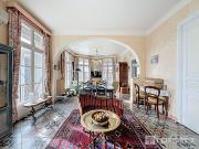 Vente Appartement 5 pièces 153.85 m2 Nimes