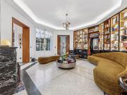 Vente Appartement 5 pièces 154.06 m2 Paris 8ème