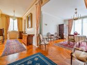 Vente Appartement 5 pièces 159.1 m2 Paris 16ème