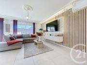 Vente Appartement 5 pièces 167.99 m2 Marseille 8ème