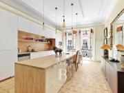Vente Appartement 5 pièces 187.07 m2 Paris 8ème