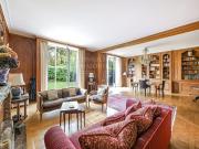 Vente Appartement 5 pièces 190.72 m2 Paris 16ème
