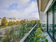 Vente Appartement 6 pièces 170.4 m2 Paris 16ème