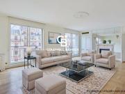 Vente Appartement 6 pièces 193.6 m2 Paris 8ème