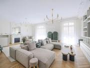 Vente Appartement 6 pièces 196.7 m2 Paris 17ème