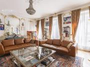 Location Appartement 6 pièces 207 m2 Paris 8ème