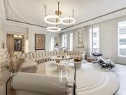 Vente Appartement 6 pièces 209.04 m2 Paris 8ème