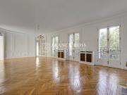 Vente Appartement 6 pièces 210 m2 Paris 16ème