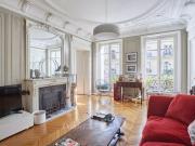 Vente Appartement 7 pièces 159.6 m2 Paris 17ème