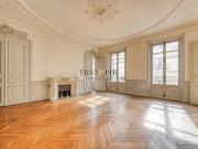Vente Appartement 7 pièces 167.26 m2 Paris 16ème